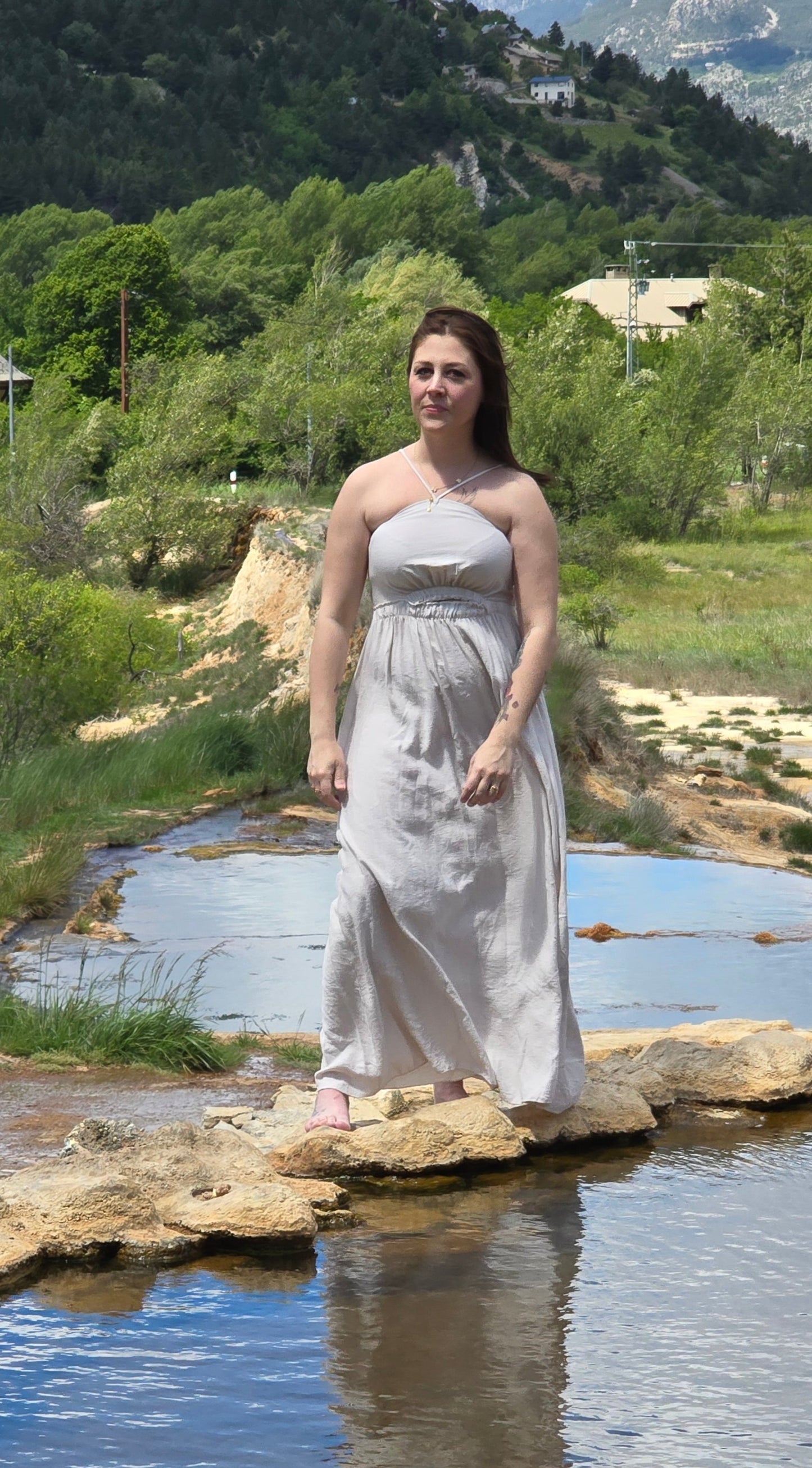 Robe longue elastique derrière